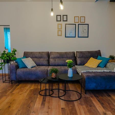 Apartmani Dora & Luka リエカ エクステリア 写真